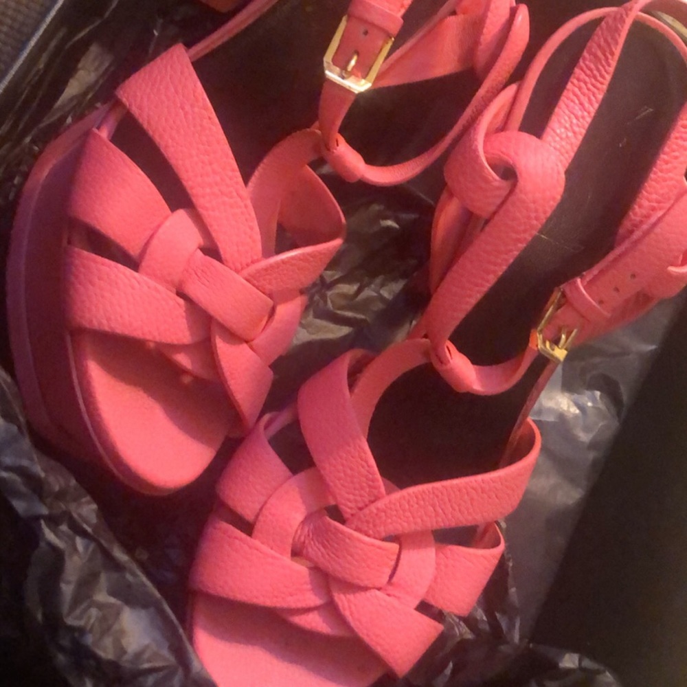 Pink YSL sandals!